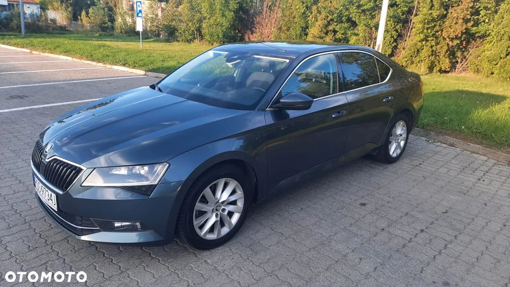 Skoda Superb 2.0 TDI Style - 1