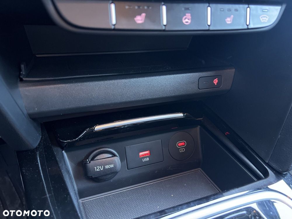 Kia ProCeed 1.5 T-GDI GT Line DCT - 25