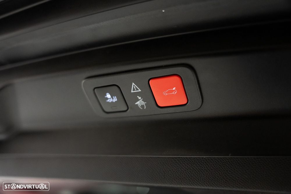 Peugeot 5008 1.2 PureTech Allure Pack EAT8 - 30