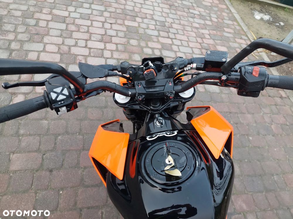 KTM Duke - 9