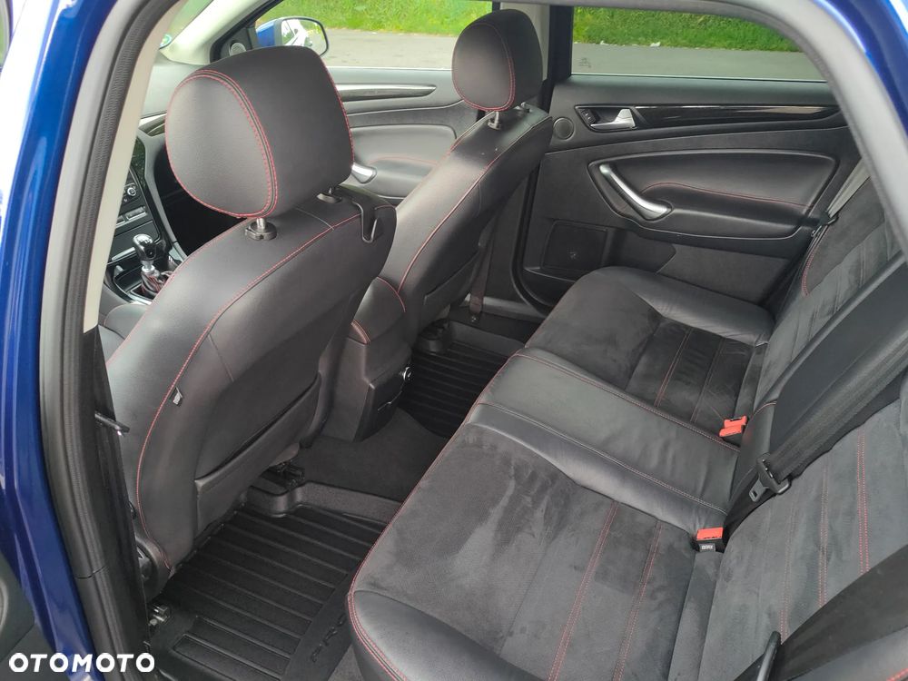Ford Mondeo 2.0 EcoBoost Titanium S - 12