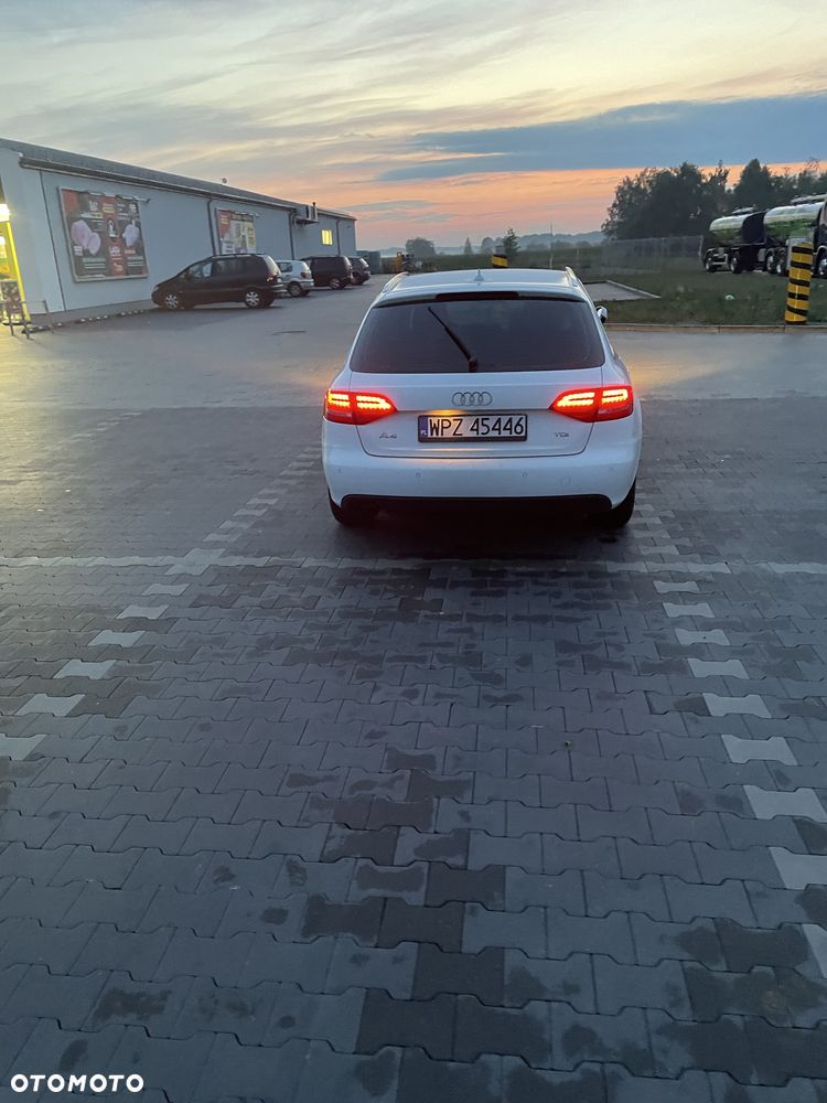 Audi A4 Avant - 4