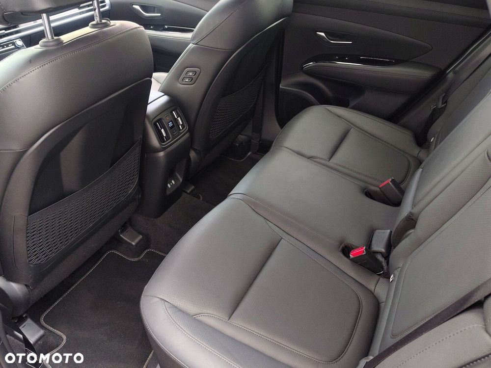Hyundai Tucson 1.6 T-GDi 48V Platinum 2WD DCT - 24