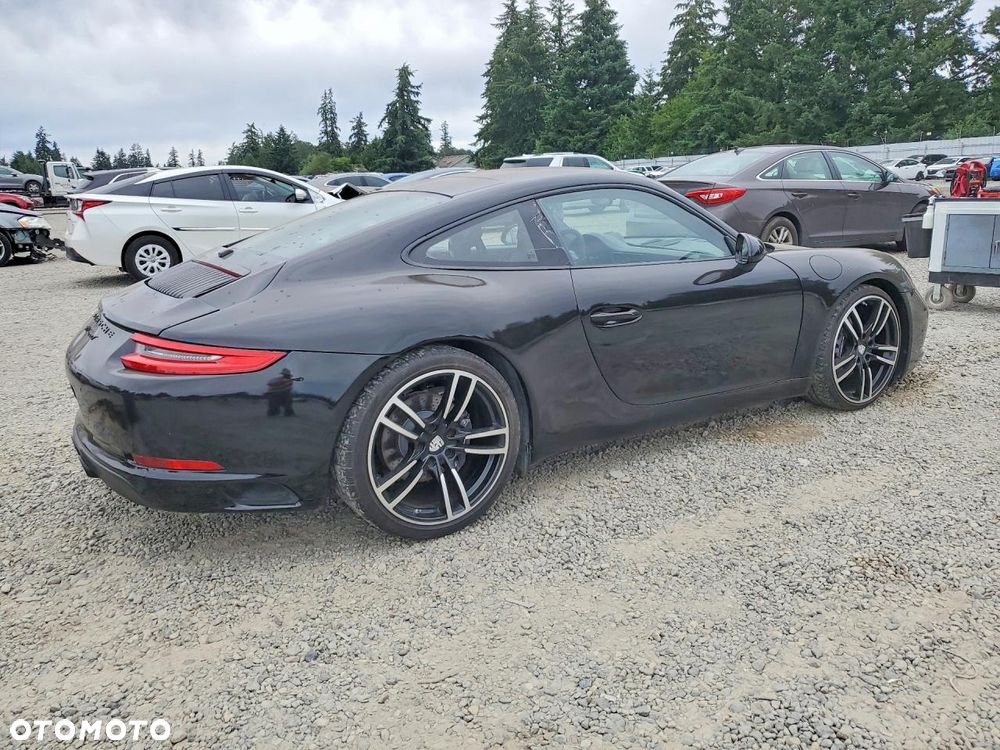 Porsche 911 - 4
