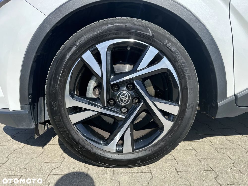 Toyota C-HR - 29