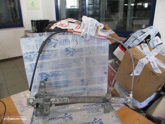 Elevador Sem Motor Elevsm2227 NISSAN TERRANO 2 2002 3.0Di 155Cv 5P CINZA FD - 1