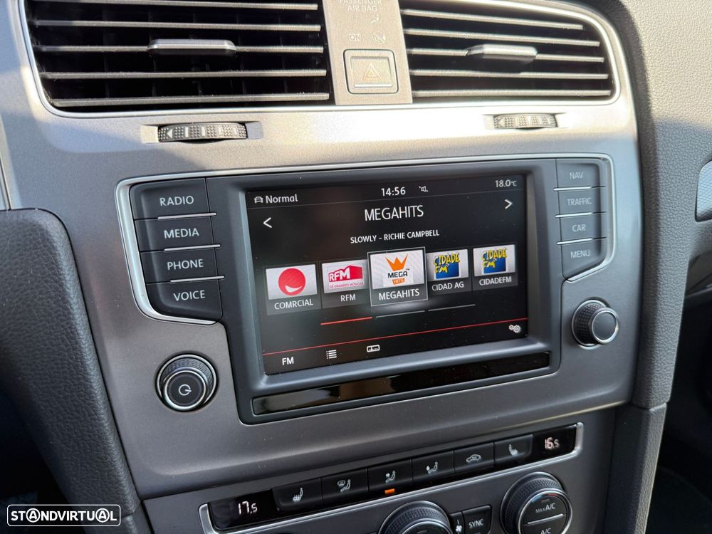 VW Golf 2.0 TDI Highline - 29