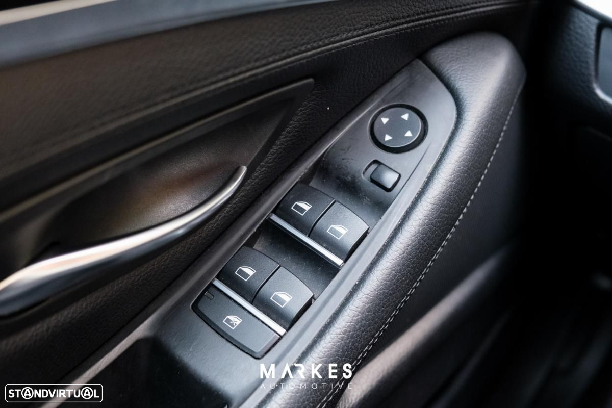 BMW 520 d Auto - 26