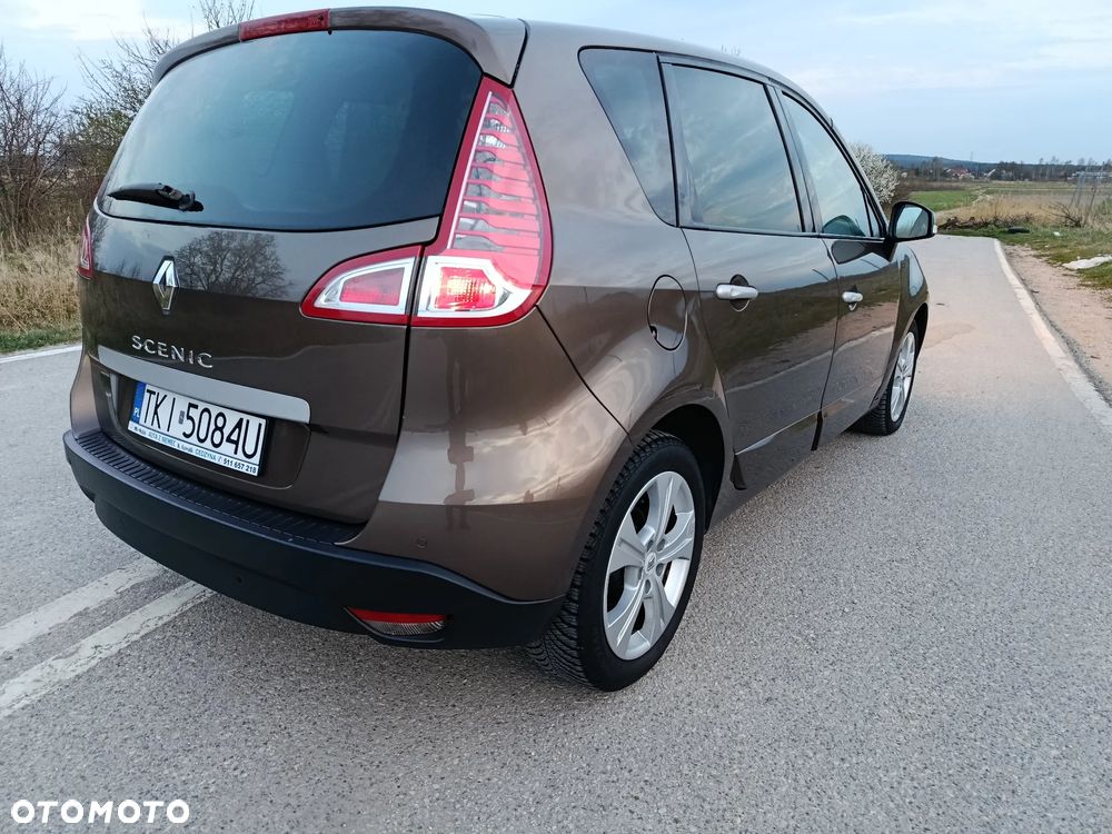 Renault Scenic 1.6 16V 110 Dynamique - 6