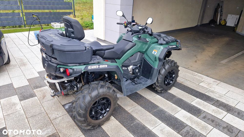 Can-Am Outlander Max - 8