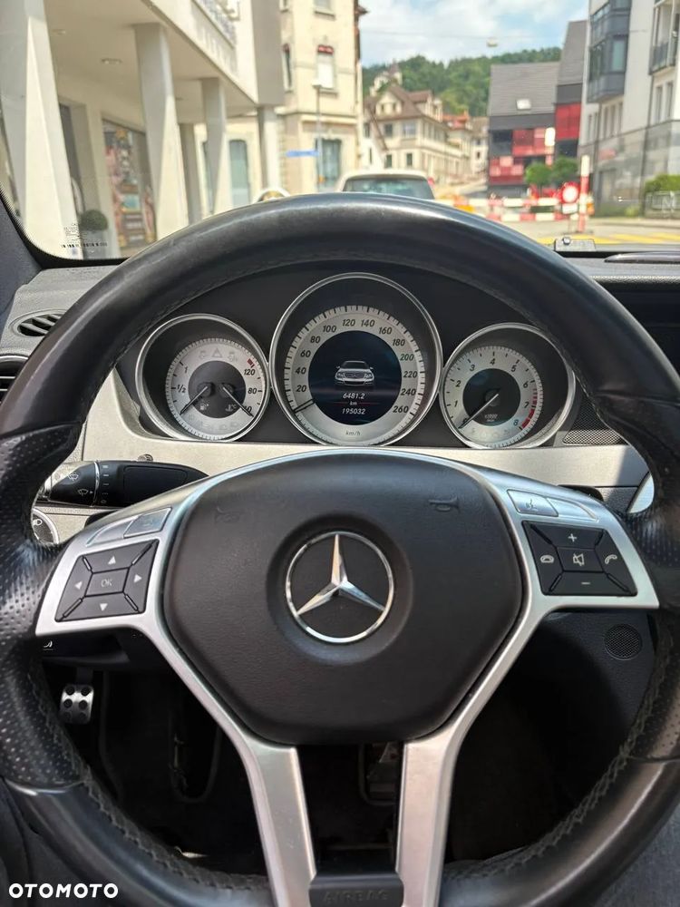 Mercedes-Benz Klasa C 350 Coupe 7G-TRONIC Edition - 36