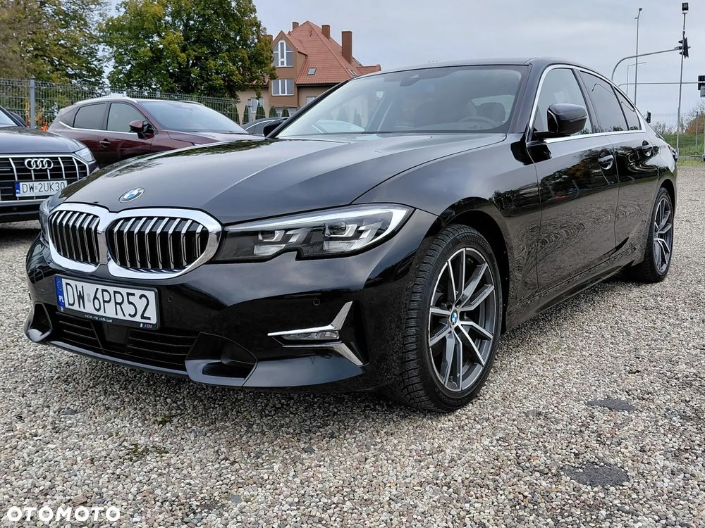 BMW Seria 3 320d xDrive Luxury Line sport - 18
