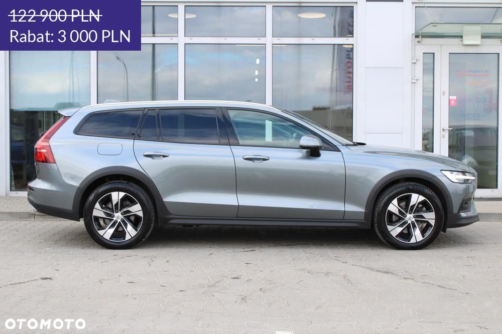 Volvo V60 Cross Country - 5