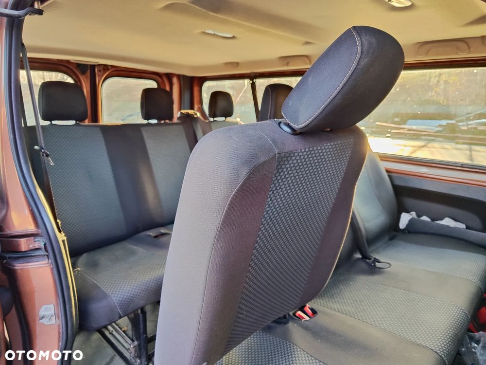 Renault Trafic 1.6 dCi - 7