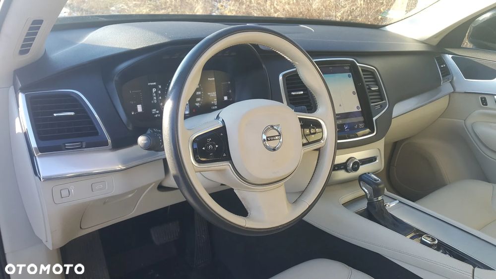 Volvo XC 90 T5 AWD Momentum - 15