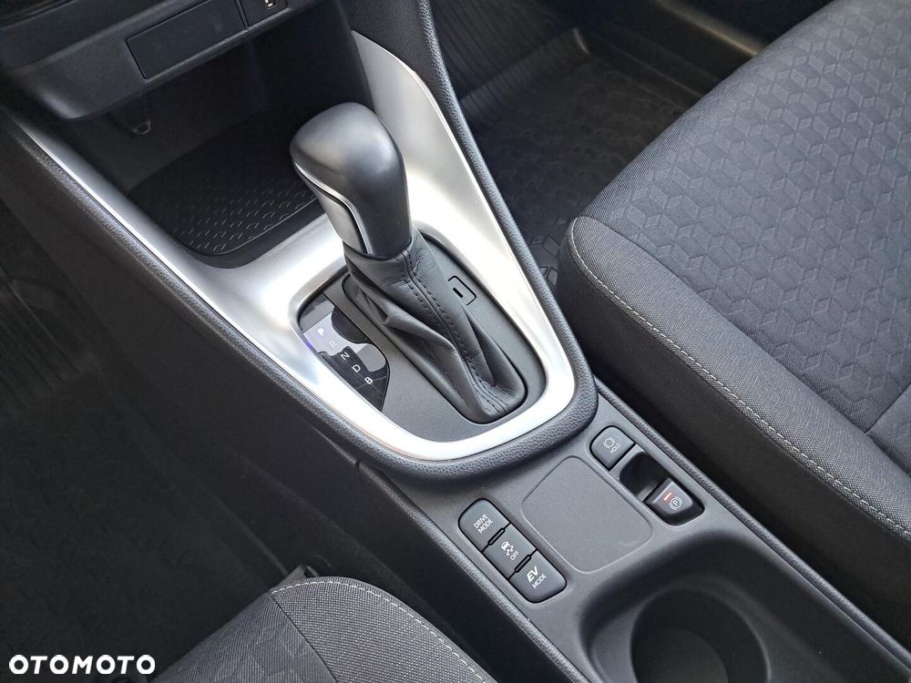 Toyota Yaris Hybrid 1.5 Comfort - 22