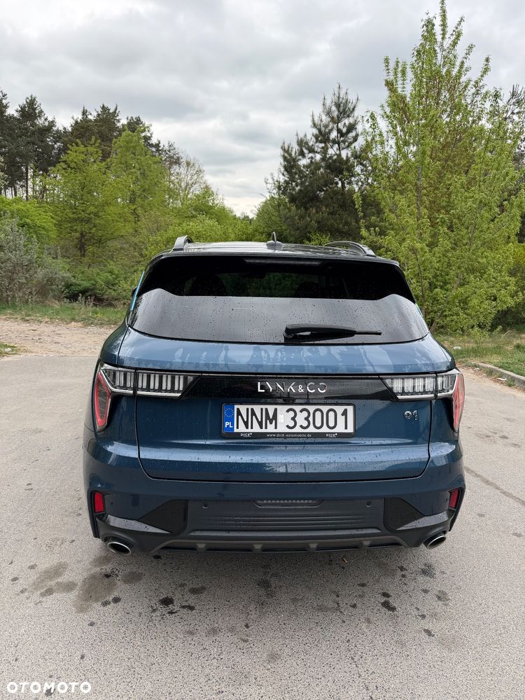 Lynk & Co 01 - 6