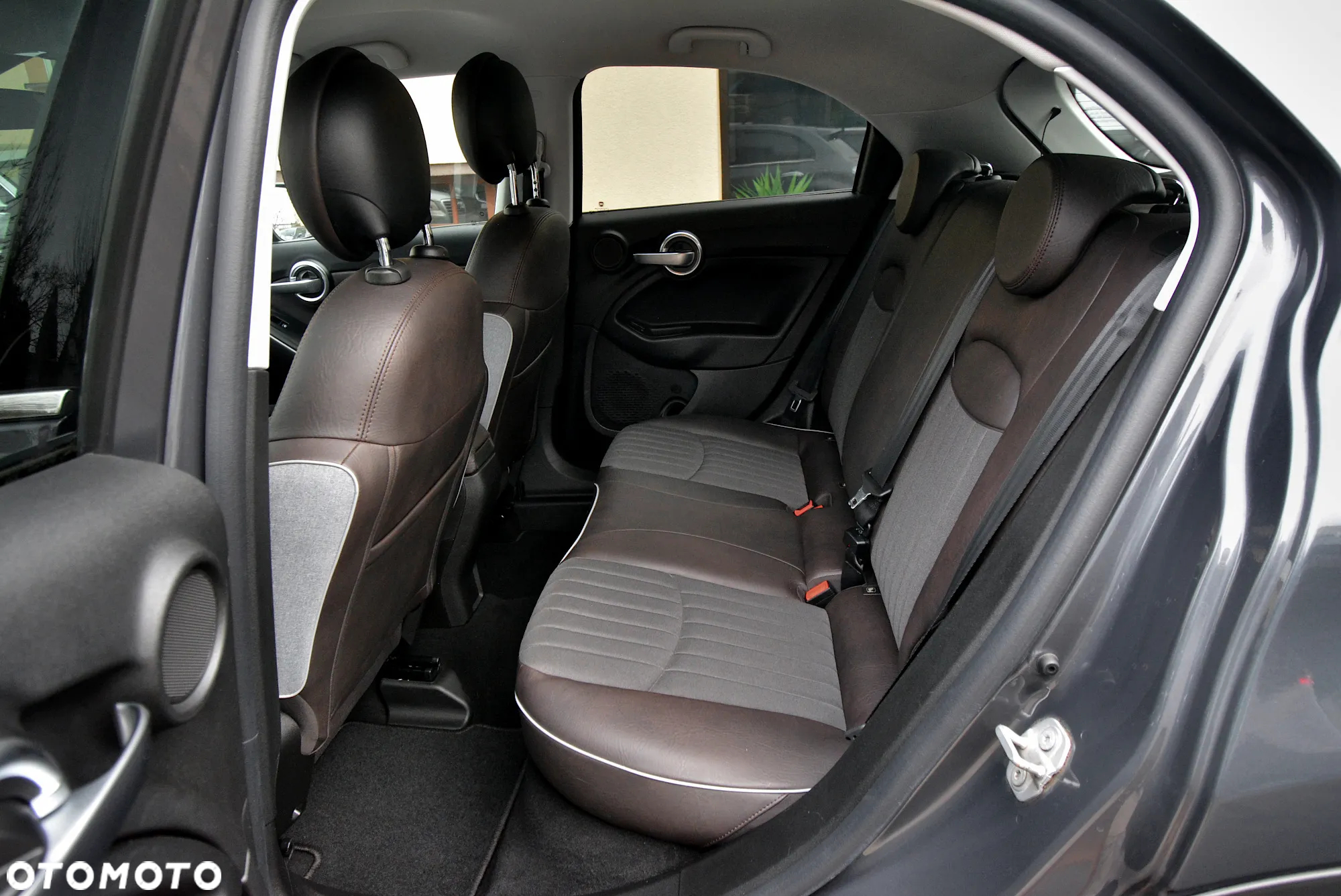 Fiat 500X 1.4 MultiAir Lounge - 28
