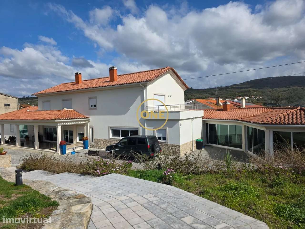 Moradia Isolada T5 - Grande imagem: 4/60
