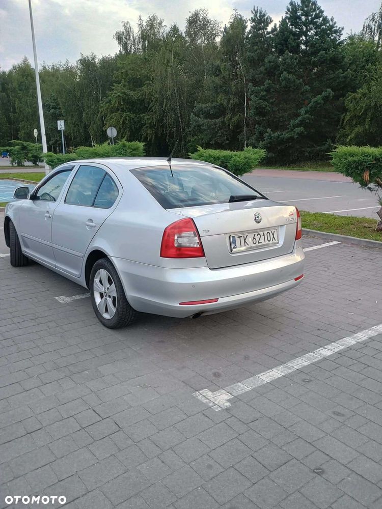 Skoda Octavia - 2