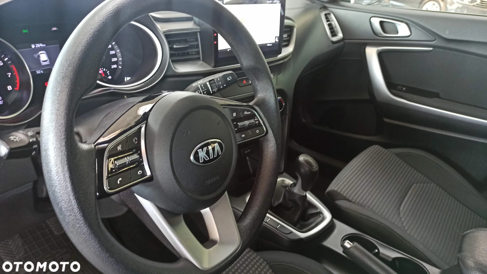 Kia Ceed Cee'd 1.4 L - 16