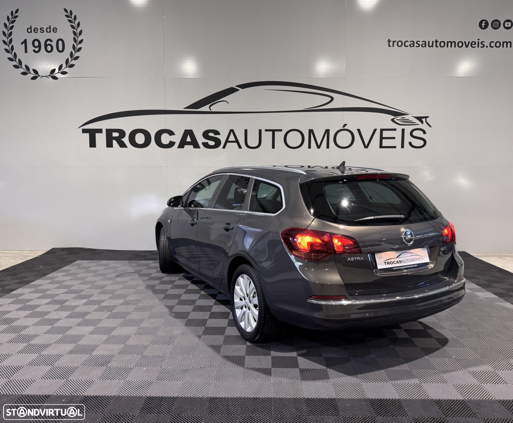 Opel Astra Sports Tourer 1.6 CDTi Executive S/S - 6