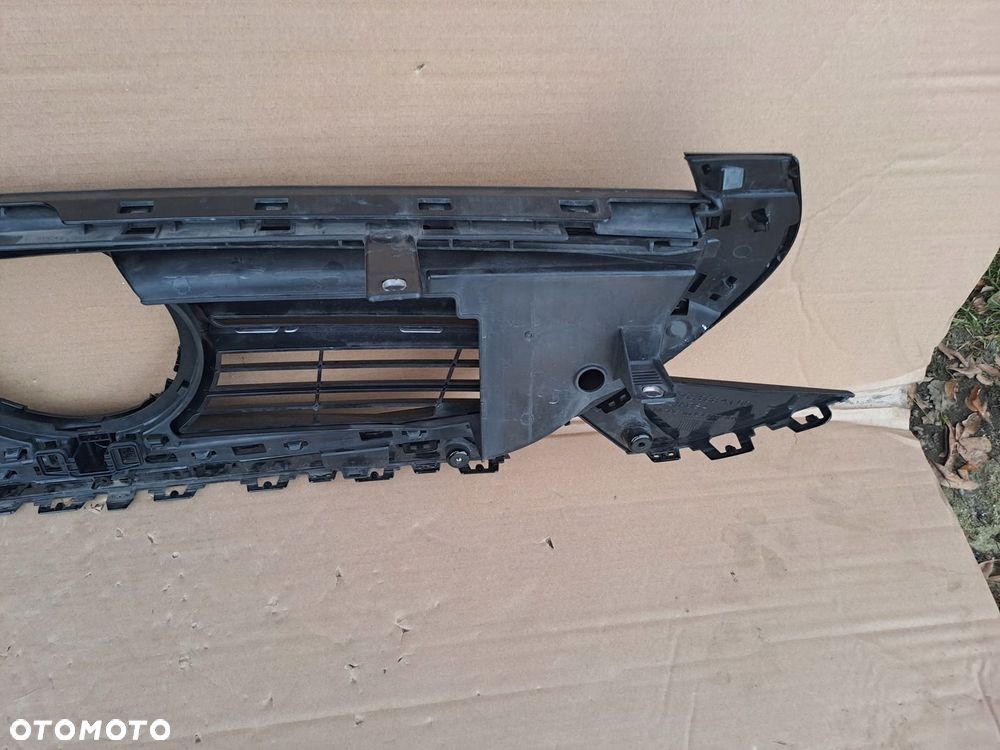 MERCEDES EQC W293 AMG ATRAPA GRILL A2938884100 UŻYWANA - 12