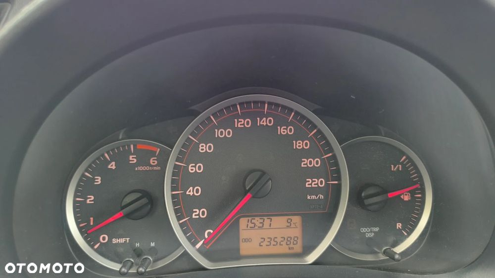 Toyota Yaris 1.4 D-4D Luna - 24