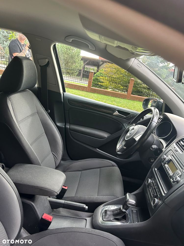 Volkswagen Golf 1.4 TSI Comfortline DSG - 16