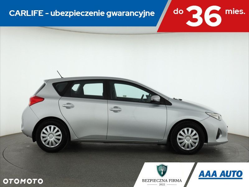 Toyota Auris - 8