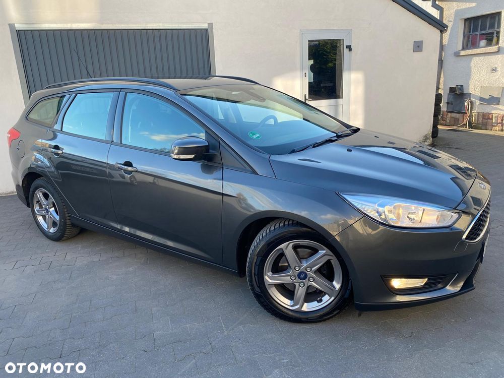 Ford Focus 1.0 EcoBoost Titanium - 13