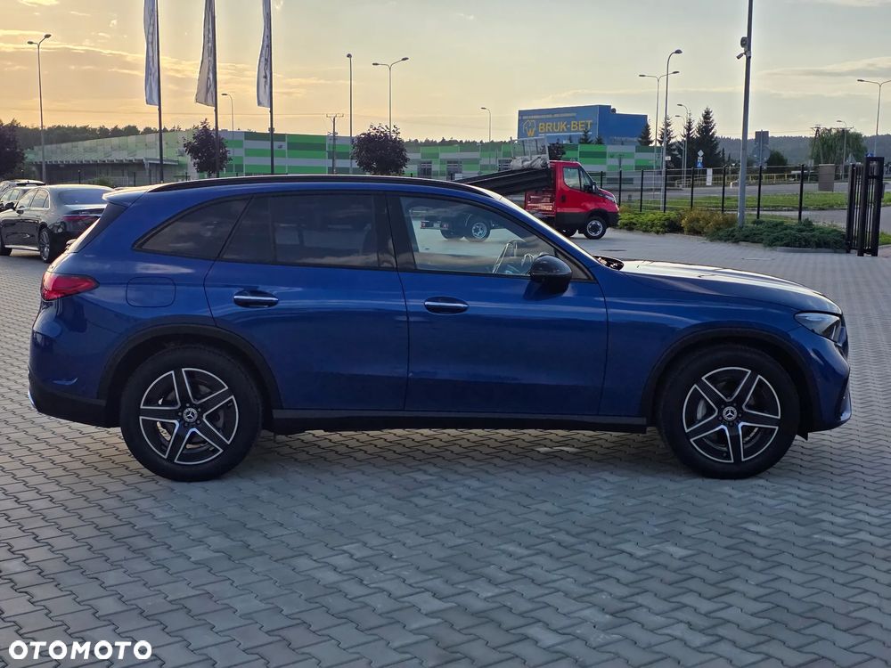 Mercedes-Benz GLC 300 mHEV 4-Matic AMG Line - 6