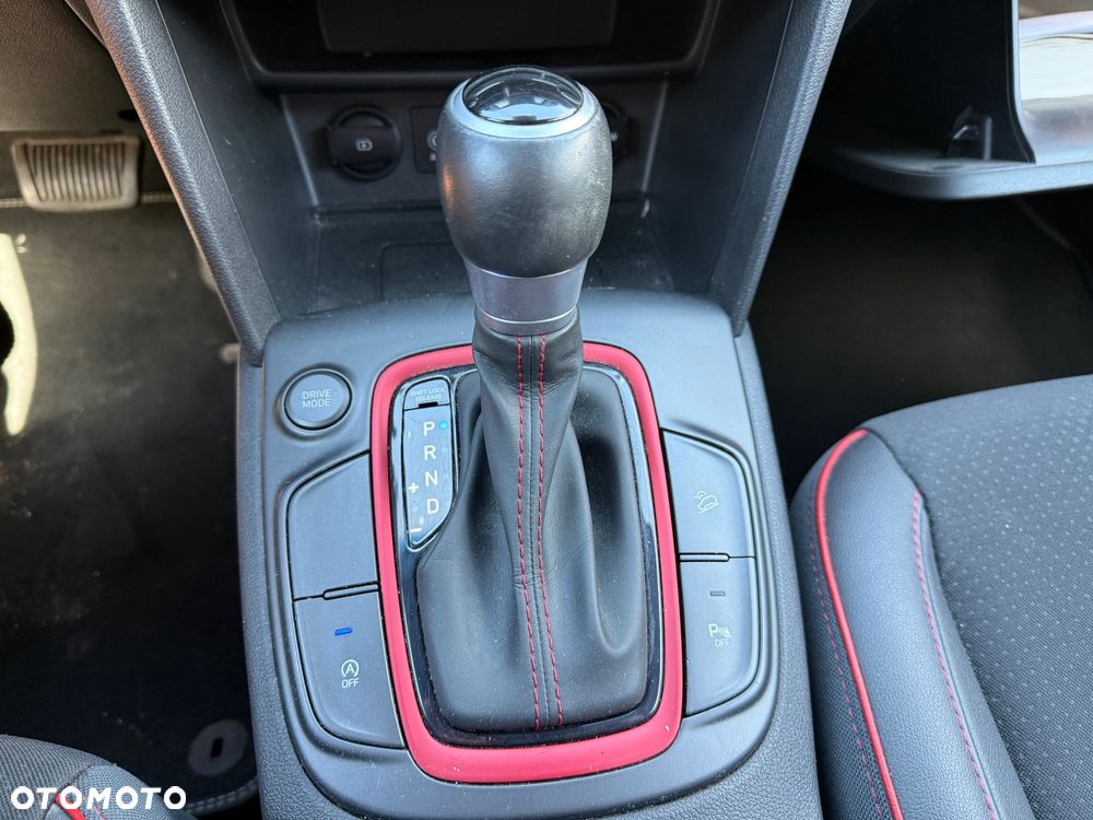 Hyundai Kona 1.6 CRDi DCT Premium - 8