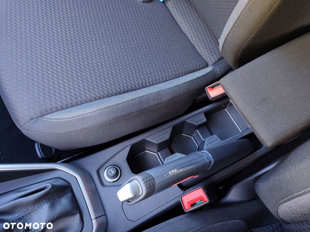 Volkswagen Polo - 22