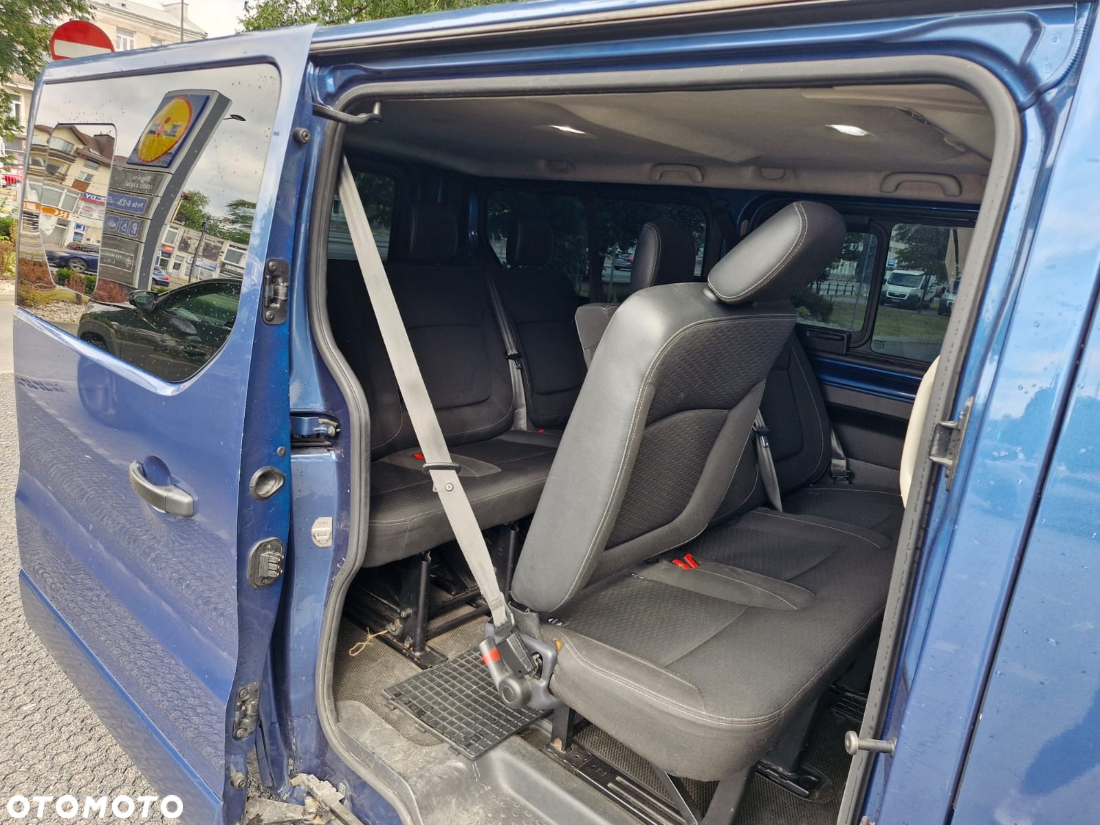 Opel Vivaro L2H1 2,9t Elegance - 5