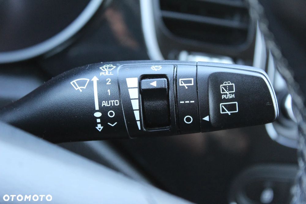 Kia Carens 1.7 CRDi S 7os - 21