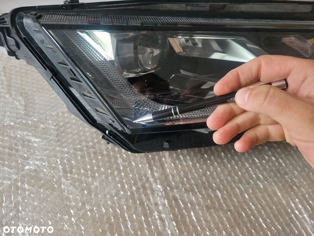 Lampa Prawy Przód Full LED Skoda Octavia IV 5E4941016A - 10