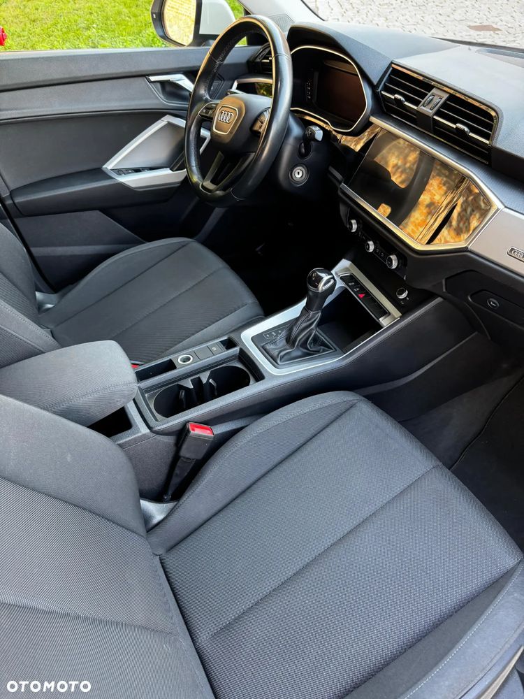 Audi Q3 35 TFSI Advanced S tronic - 14