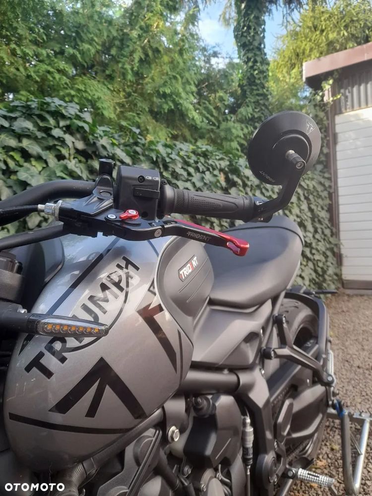 Triumph Trident - 7