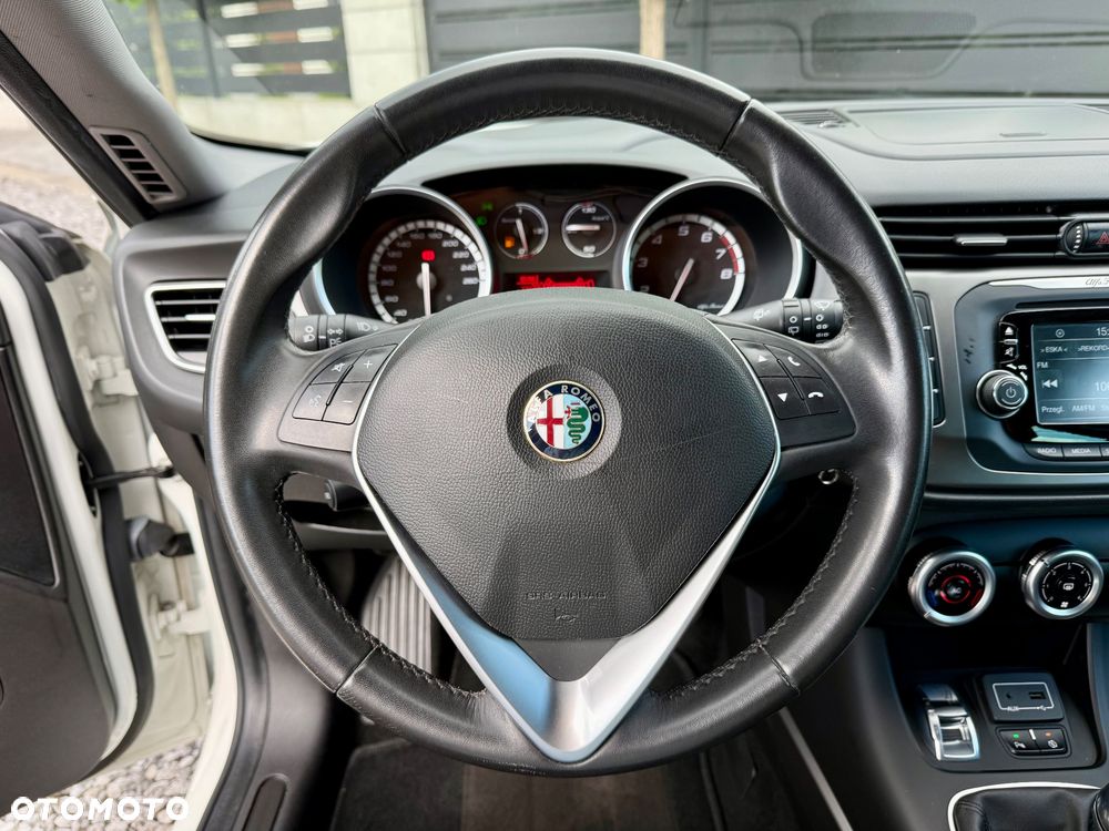 Alfa Romeo Giulietta 1.4 TB 16V Multiair Sport - 17