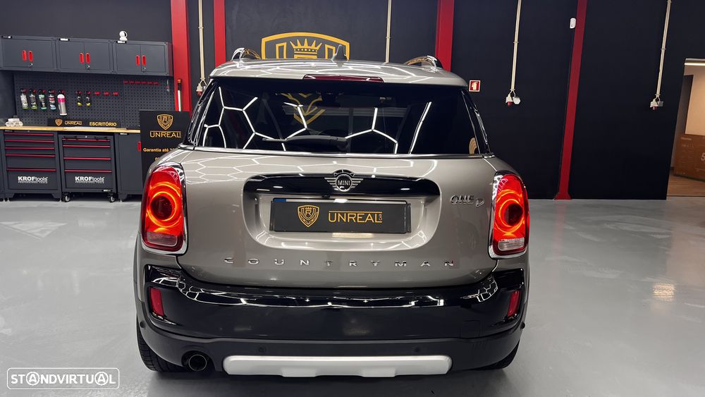 MINI Countryman One D Auto - 13