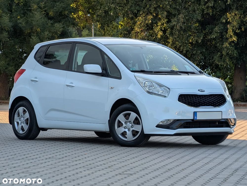 Kia Venga - 8