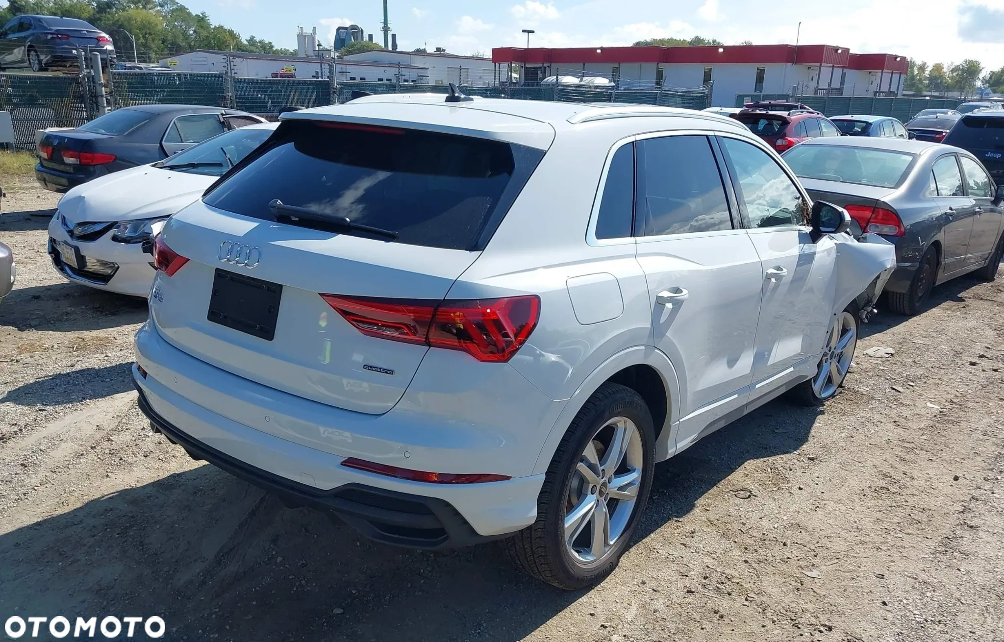 Audi Q3 45 TFSI Quattro S Line S tronic - 4