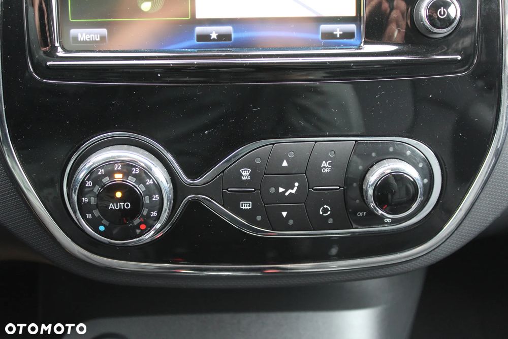 Renault Captur TCe 120 EDC Helly Hansen - 18