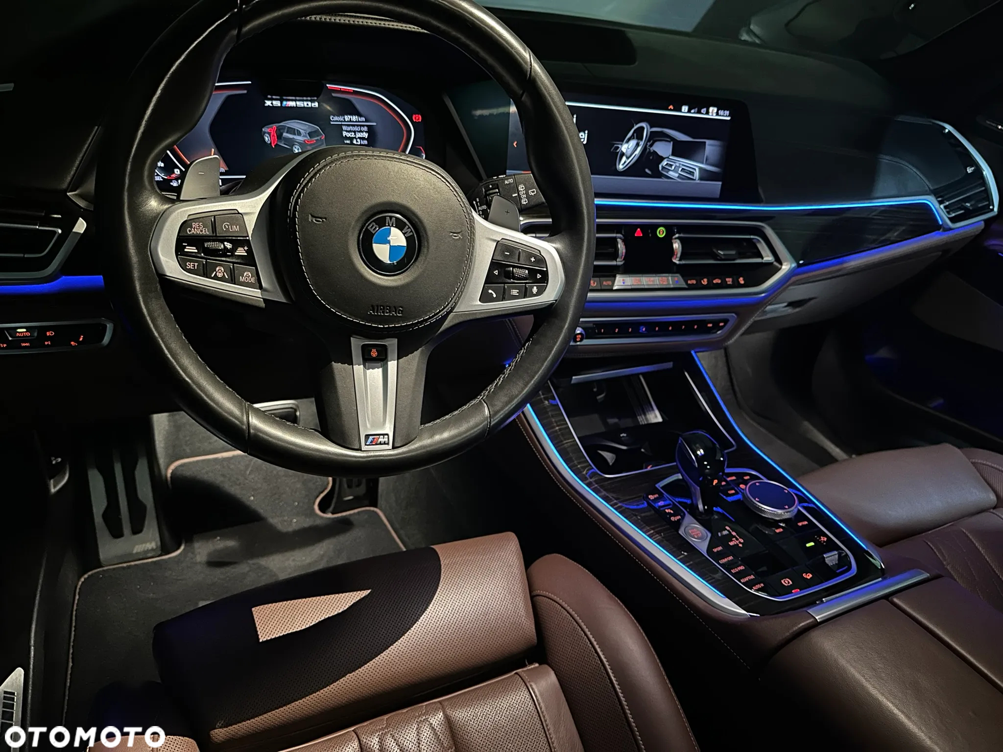 BMW X5 M M50d - 25