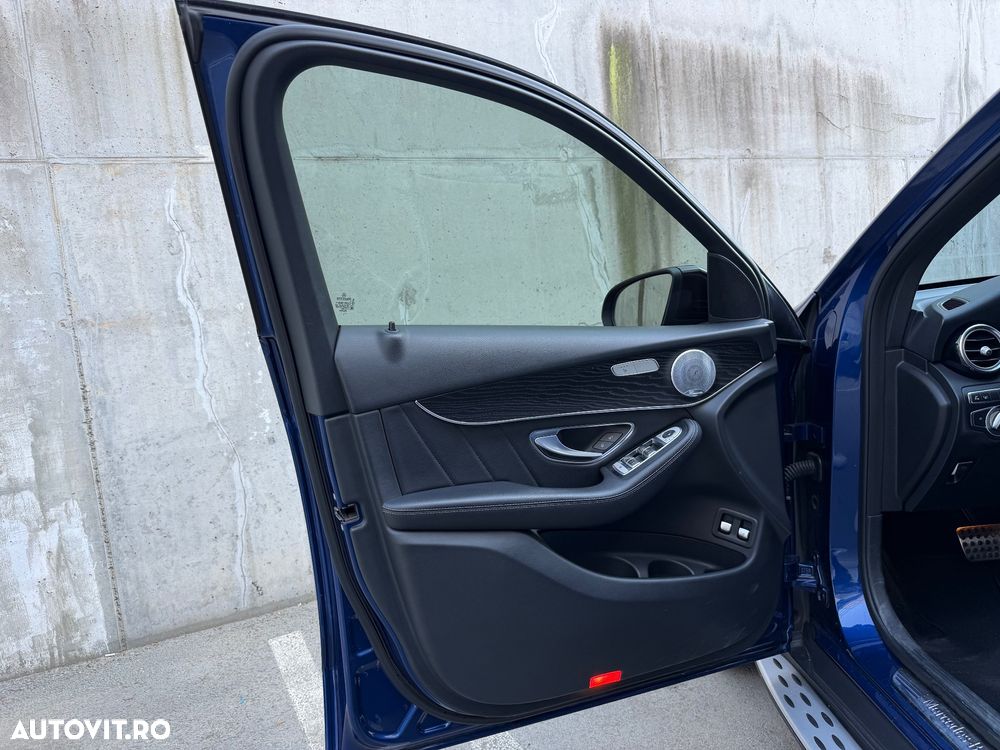 Mercedes-Benz GLC 250 d 4MATIC 9G-TRONIC AMG Line - 8