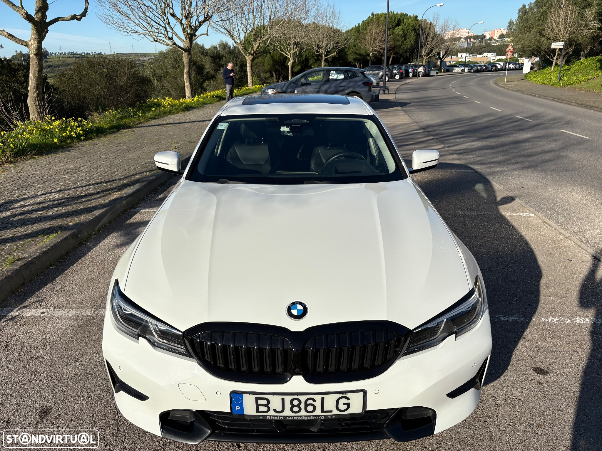BMW 330 e Auto - 6