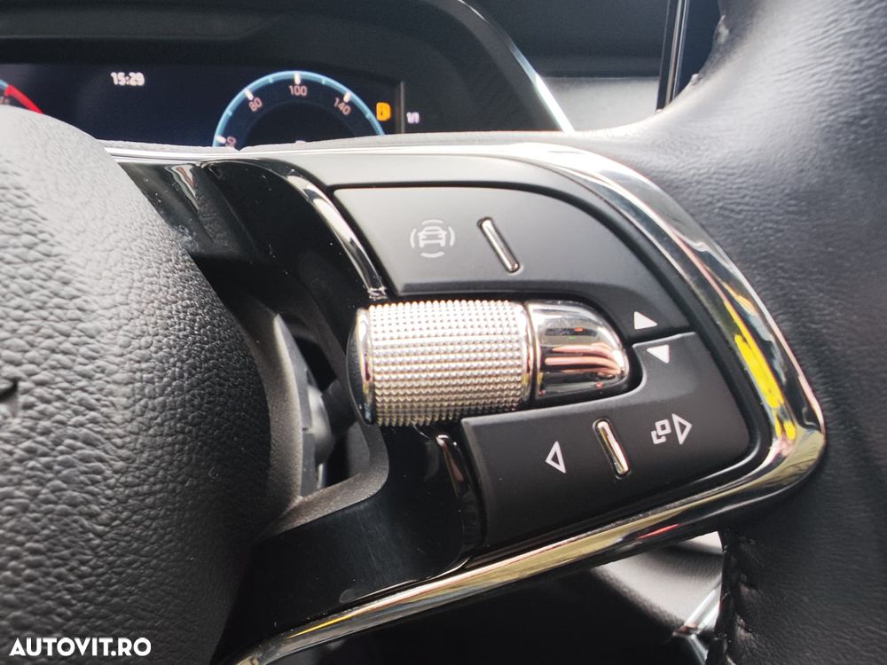 Skoda Octavia Combi Diesel 2.0 TDI Ambition - 23