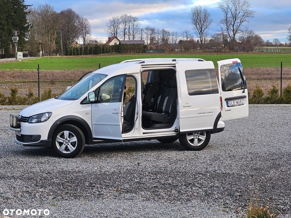 Volkswagen Caddy Cross Trendline 4Motion DSG - 3