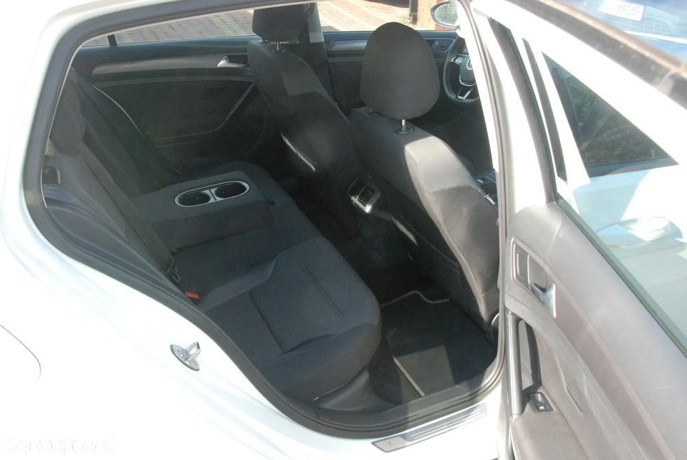 Volkswagen Golf 1.2 TSI Comfortline - 6
